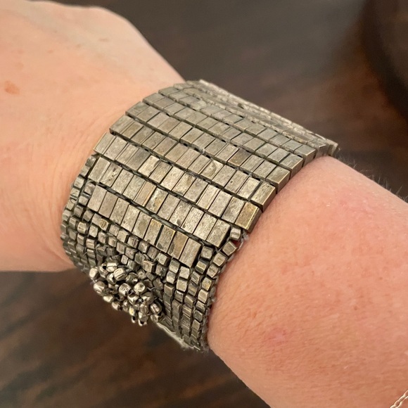 Elie Tahari boho bracelet silver metal beads S handmade in India - Picture 2 of 8